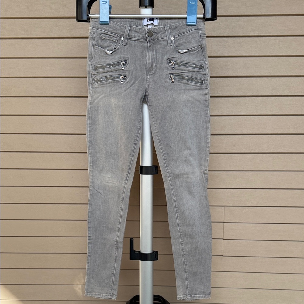 PAIGE Women's Gray Skinny Jeans with Zipper Accents